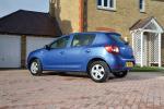 Dacia Sandero Laureate 2013 года (UK)